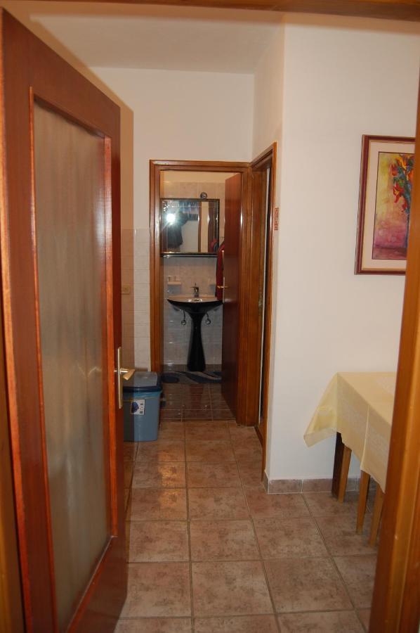 Apartments Villa Angela Krk Town Rom bilde