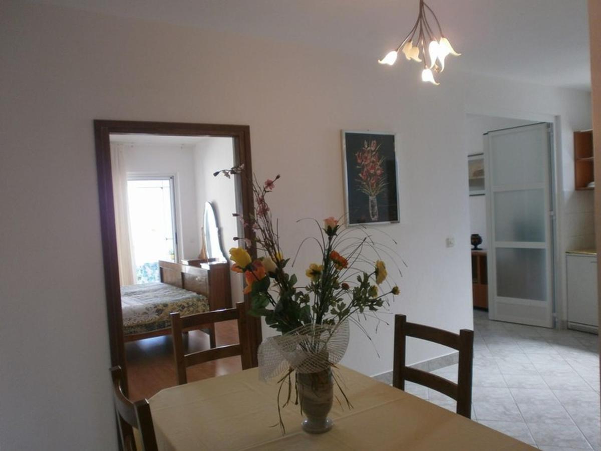 Apartments Villa Angela Krk Town Rom bilde
