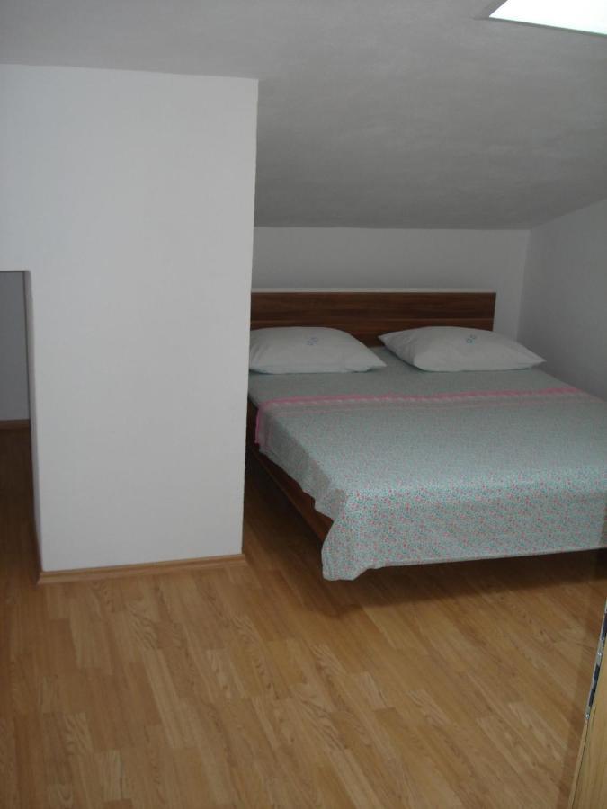 Apartments Villa Angela Krk Town Rom bilde