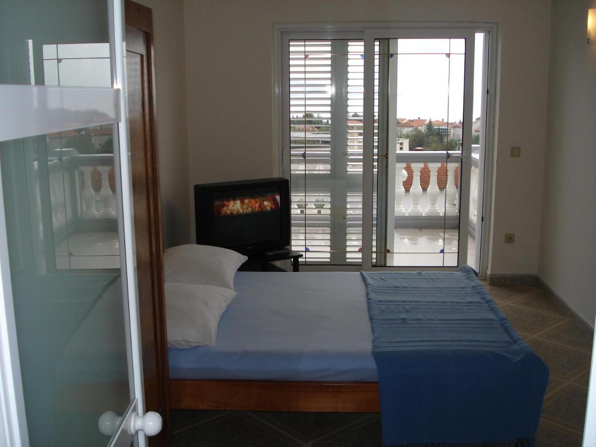 Apartments Villa Angela Krk Town Rom bilde